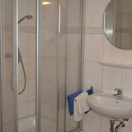 Grosszuegige Mit Haffblick, Balkon Und Poolnutzung Semesterbostad