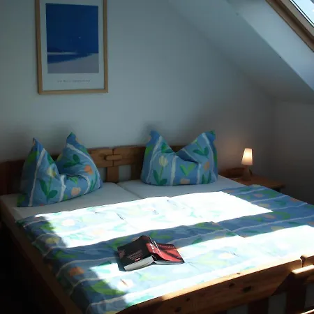 別荘 Grosszuegige Mit Haffblick, Balkon Und Poolnutzung *